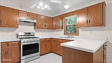Tiny photo for 29 Mayfair Lane, Aurora, IL 60504 (MLS # 12738654)
