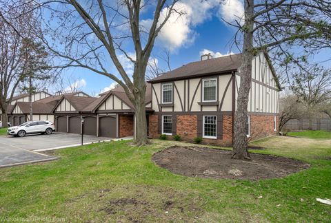 Tiny photo for 2950 Northampton Drive #B2, Rolling Meadows, IL 60008 (MLS # 12608555)