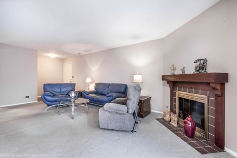 Tiny photo for 2950 Northampton Drive #B2, Rolling Meadows, IL 60008 (MLS # 12608555)