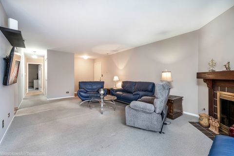 Tiny photo for 2950 Northampton Drive #B2, Rolling Meadows, IL 60008 (MLS # 12608555)