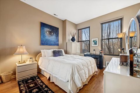 Tiny photo for 808 S Bishop Street, Chicago, IL 60607 (MLS # 12576466)