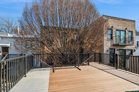 Tiny photo for 808 S Bishop Street, Chicago, IL 60607 (MLS # 12576466)