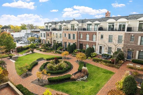 Tiny photo for 353 E Liberty Drive, Wheaton, IL 60187 (MLS # 12530567)