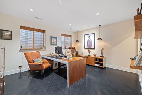 Tiny photo for 353 E Liberty Drive, Wheaton, IL 60187 (MLS # 12530567)