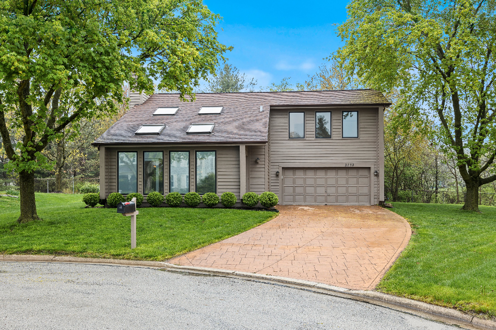 2132 Tellis Lane