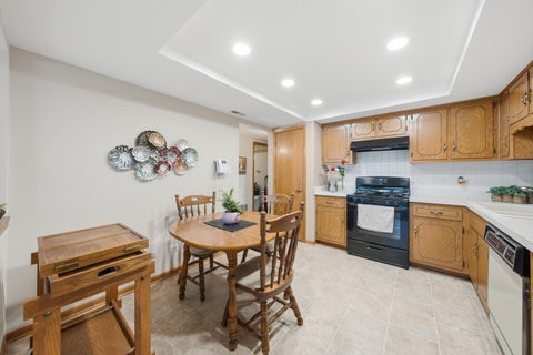 Tiny photo for 15712 OLD ORCHARD Court #1S, Orland Park, IL 60462 (MLS # 12683322)