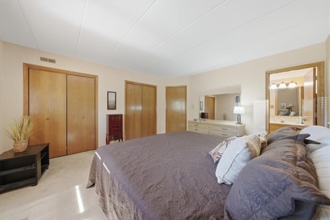 Tiny photo for 15712 OLD ORCHARD Court #1S, Orland Park, IL 60462 (MLS # 12683322)