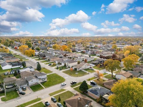 Tiny photo for 7806 W 83rd Street, Bridgeview, IL 60455 (MLS # 12507165)