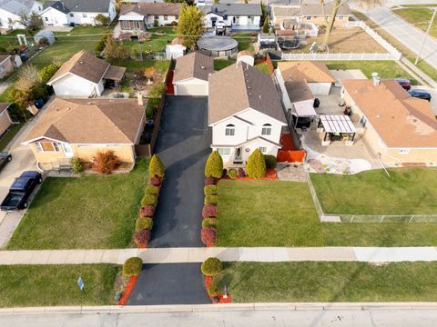 Tiny photo for 7806 W 83rd Street, Bridgeview, IL 60455 (MLS # 12507165)