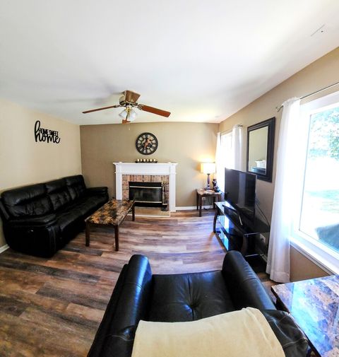 Tiny photo for 1593 VINEYARD Drive, Gurnee, IL 60031 (MLS # 12466982)