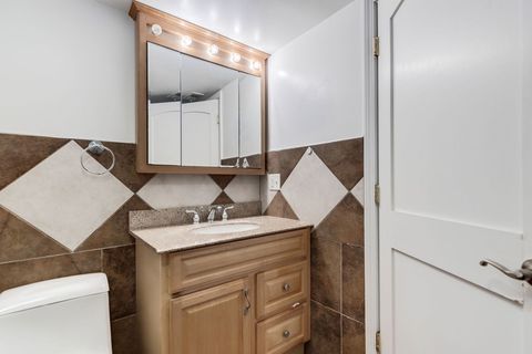 Tiny photo for 6128 N Kildare Avenue, Chicago, IL 60646 (MLS # 12594772)