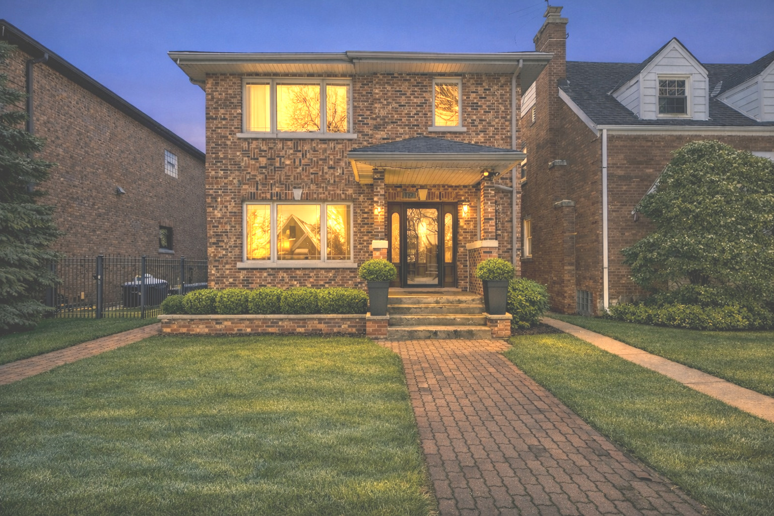 6128 N Kildare Avenue