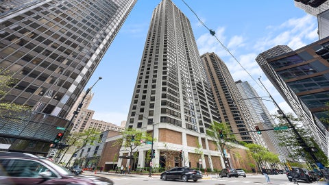 Photo of 400 E Ohio Street #1501, Chicago, IL 60611 (MLS # 12636200)