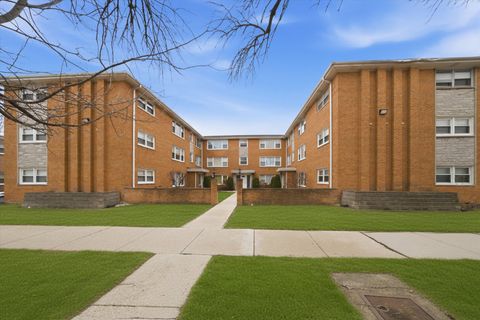 Tiny photo for 6925 W 64th Place #3F, Chicago, IL 60638 (MLS # 12577331)