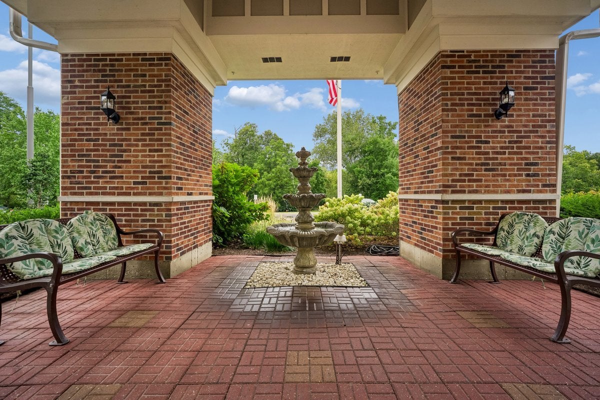 801 N MCLEAN Boulevard 330