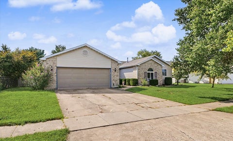 Photo of 603 Laurel Drive, St. Joseph, IL 61873 (MLS # 12733341)
