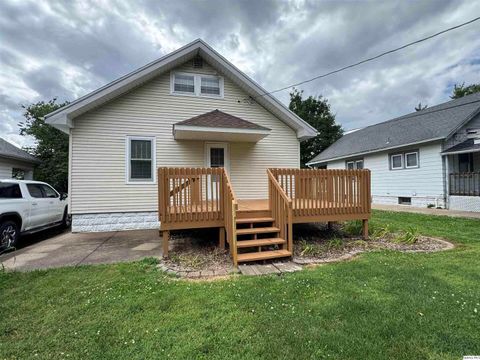 Tiny photo for 627 S 20th ST, Quincy, IL 62301 (MLS # 12672485)