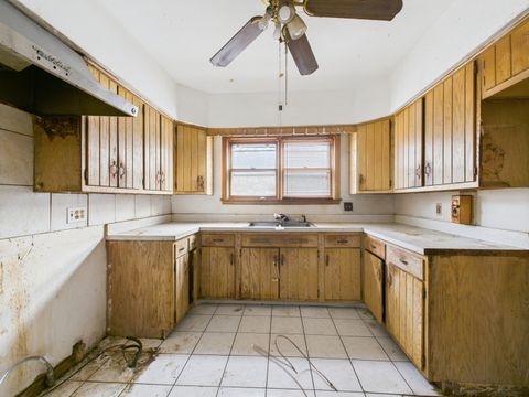 Tiny photo for 1840 S 7th Avenue, Maywood, IL 60153 (MLS # 12541603)