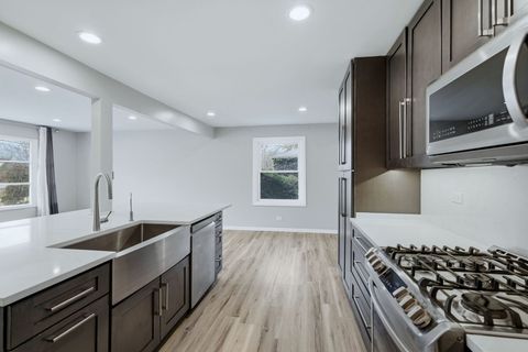 Tiny photo for 28W032 Roosevelt Road, Winfield, IL 60190 (MLS # 12572551)