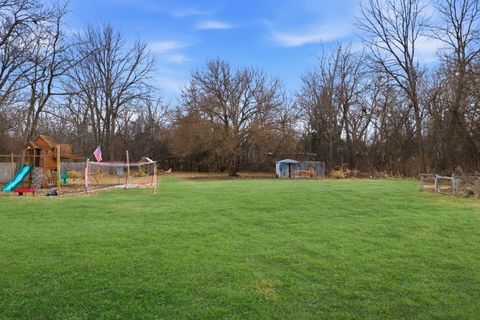 Tiny photo for 28W032 Roosevelt Road, Winfield, IL 60190 (MLS # 12572551)