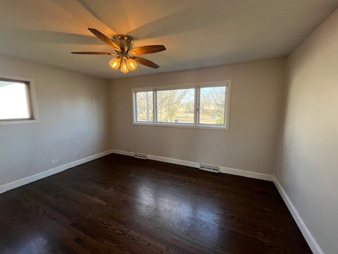 Tiny photo for 5009 W 101st Street, Oak Lawn, IL 60453 (MLS # 12579232)
