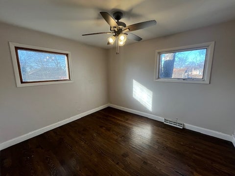Tiny photo for 5009 W 101st Street, Oak Lawn, IL 60453 (MLS # 12579232)