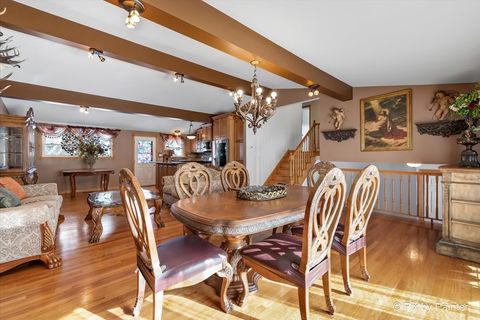 Tiny photo for 380 Dulles Road, Des Plaines, IL 60016 (MLS # 12535336)