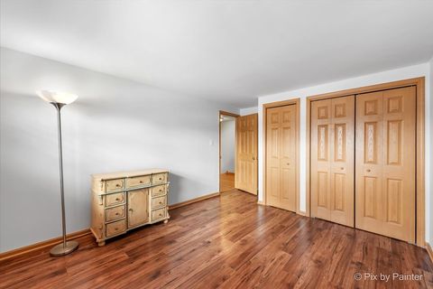 Tiny photo for 380 Dulles Road, Des Plaines, IL 60016 (MLS # 12535336)