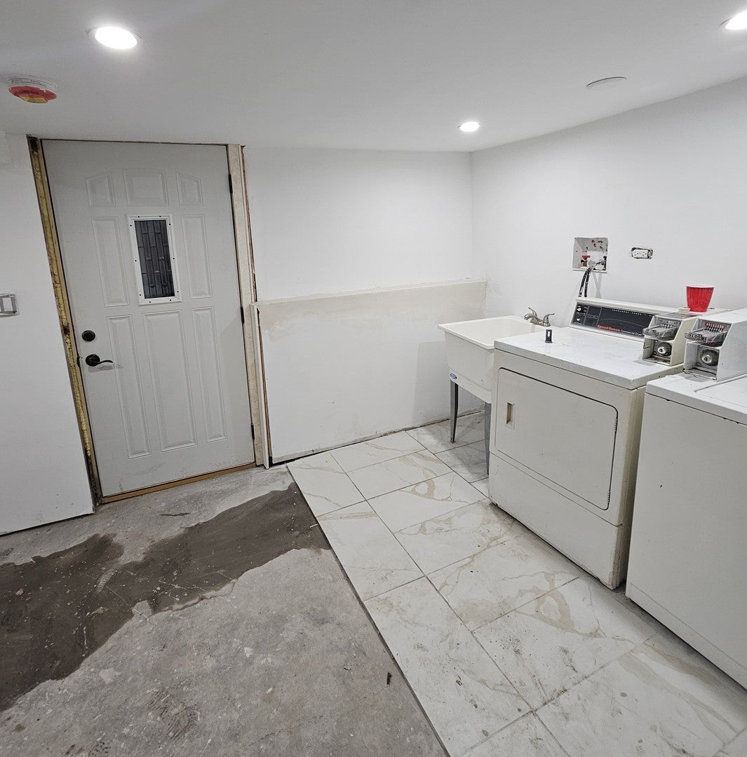 3206 W 66th Street