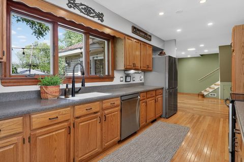 Tiny photo for 700 E Turner Avenue, Roselle, IL 60172 (MLS # 12633615)