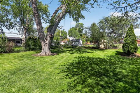 Tiny photo for 700 E Turner Avenue, Roselle, IL 60172 (MLS # 12633615)