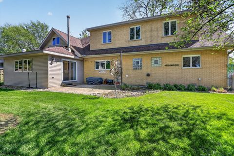 Tiny photo for 700 E Turner Avenue, Roselle, IL 60172 (MLS # 12633615)
