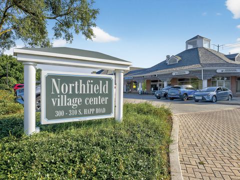 Tiny photo for 185 Happ Road, Northfield, IL 60093 (MLS # 12519026)