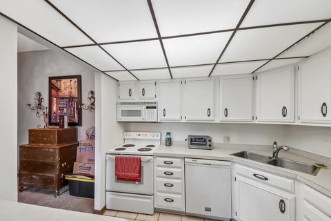 Tiny photo for 1420 Woodbridge Road #3C, Joliet, IL 60436 (MLS # 12754705)