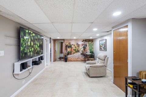 Tiny photo for 2711 Maple Avenue, Brookfield, IL 60513 (MLS # 12640894)