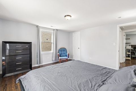 Tiny photo for 213 S Dryden Place, Arlington Heights, IL 60004 (MLS # 12601116)