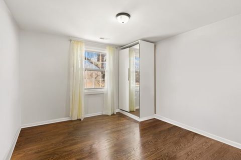 Tiny photo for 213 S Dryden Place, Arlington Heights, IL 60004 (MLS # 12601116)