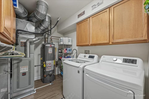 Tiny photo for 2433 Daybreak Court #2433, Elgin, IL 60123 (MLS # 12679634)