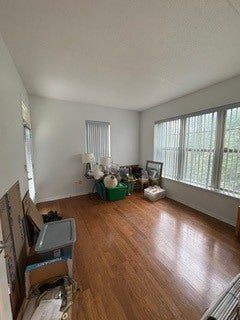 715 Astor Lane 201