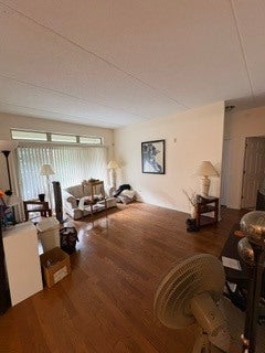 715 Astor Lane 201