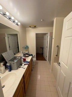 715 Astor Lane 201