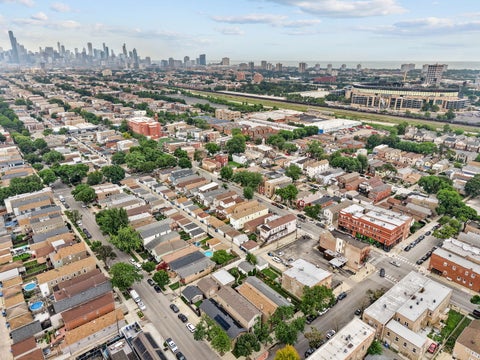 Tiny photo for 616 W 37th Street, Chicago, IL 60609 (MLS # 12738795)