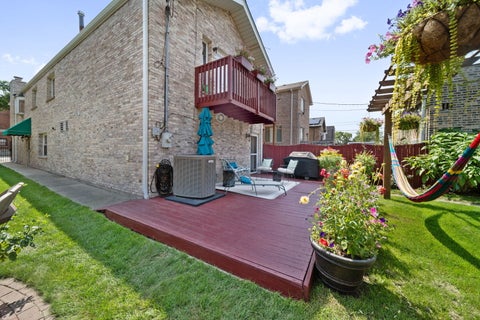 Tiny photo for 616 W 37th Street, Chicago, IL 60609 (MLS # 12738795)