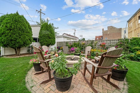 Tiny photo for 616 W 37th Street, Chicago, IL 60609 (MLS # 12738795)