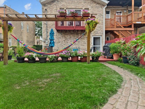 Tiny photo for 616 W 37th Street, Chicago, IL 60609 (MLS # 12738795)