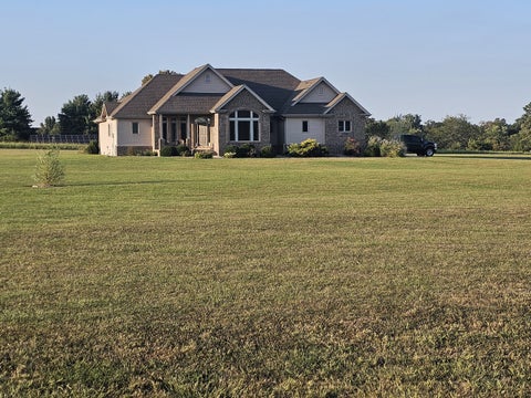 Tiny photo for 15228 E Holland Drive, Mt Vernon, IL 62864 (MLS # 12752603)
