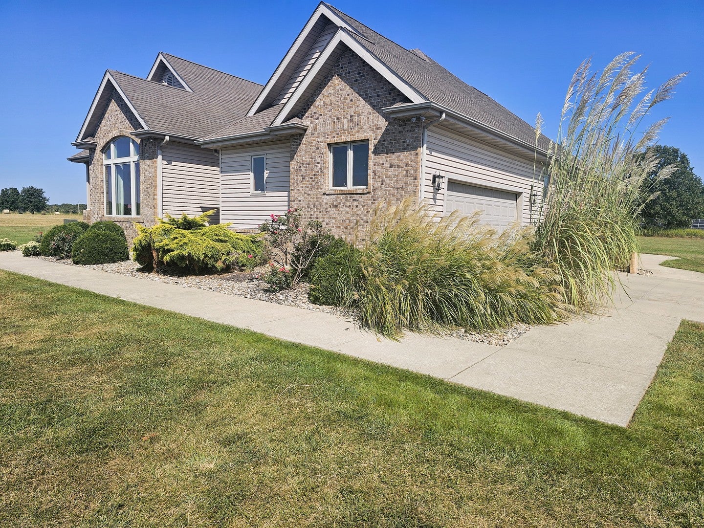 15228 E Holland Drive