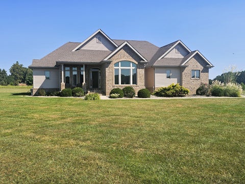 Tiny photo for 15228 E Holland Drive, Mt Vernon, IL 62864 (MLS # 12752603)