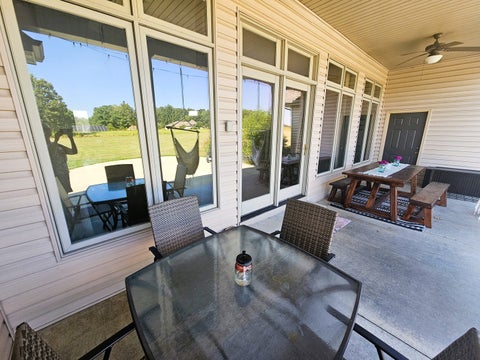 Tiny photo for 15228 E Holland Drive, Mt Vernon, IL 62864 (MLS # 12752603)