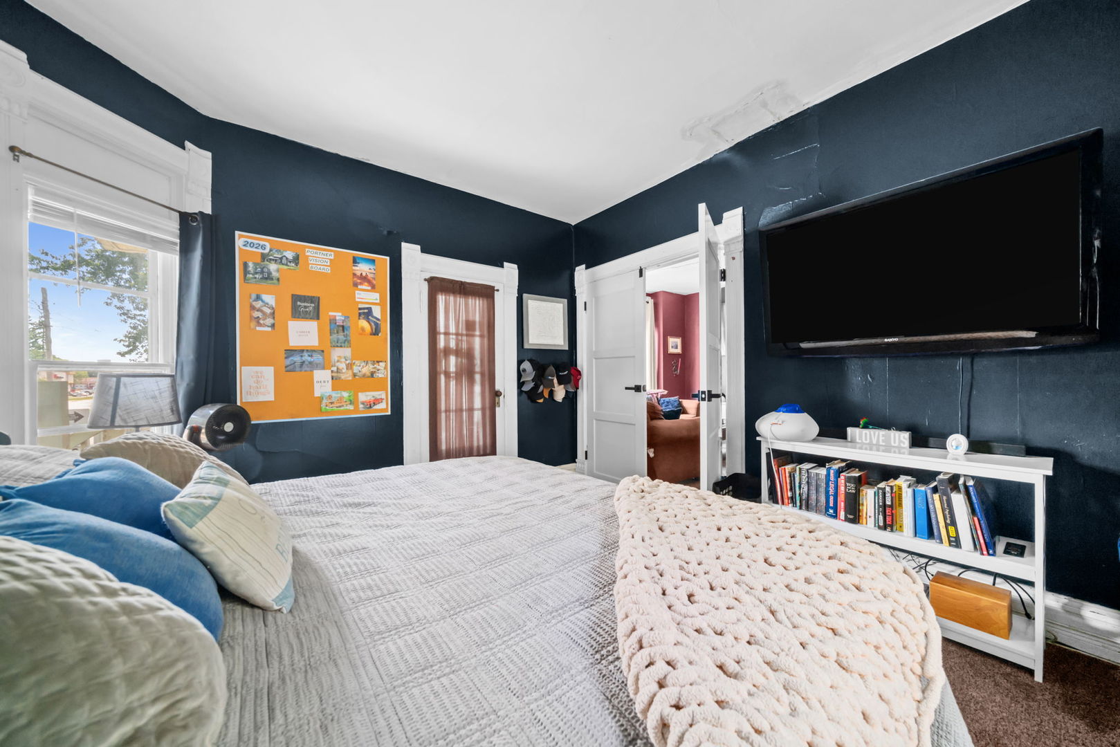 300 N 4TH Street